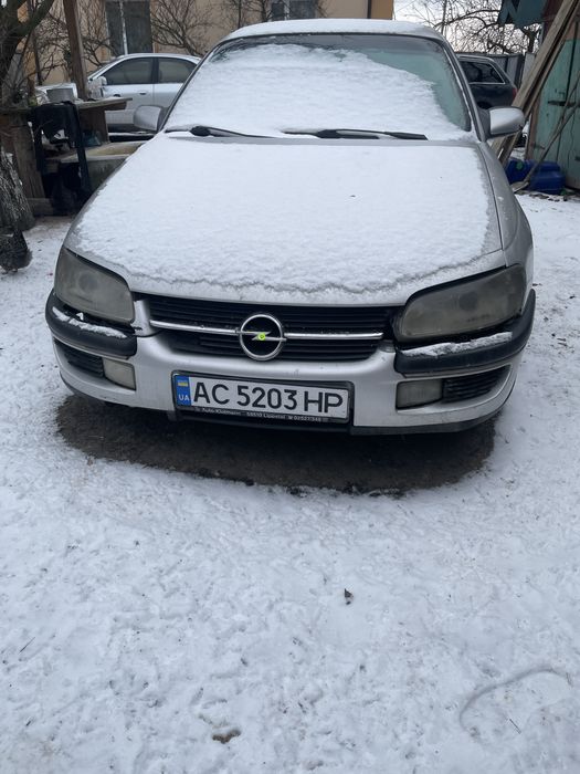 Продам опель Омега б 2.0 бензин