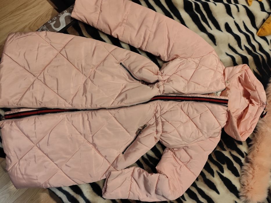 Курточка для вагітних