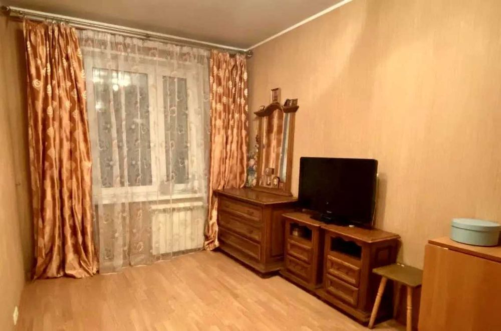 Продам 3к квартиру Салтовское Шоссе, район Класса
