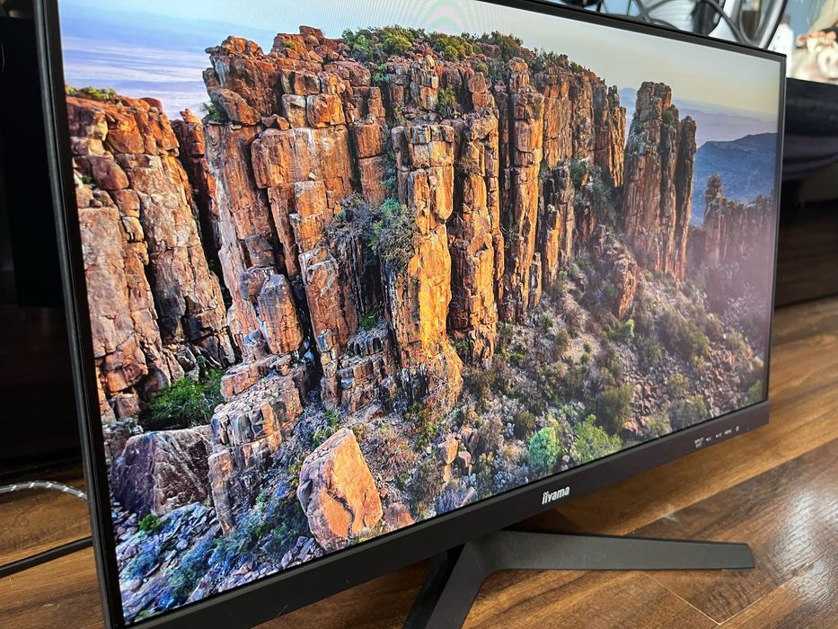 Monitor gamingowy Iiyama G-master G2245HSU-B2