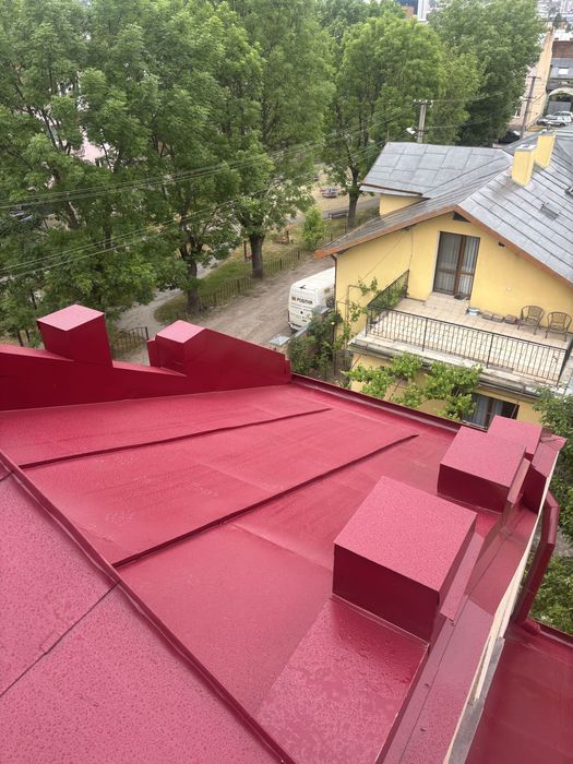 Фарбування дахів