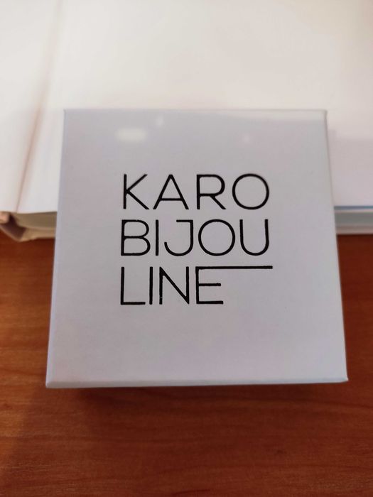 Nowa biżuteria z kamieniami