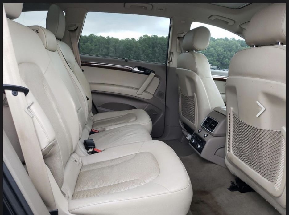 Audi Q7 3.0 tfsi.               2015