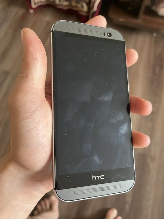 Повністю робочий телефон htc