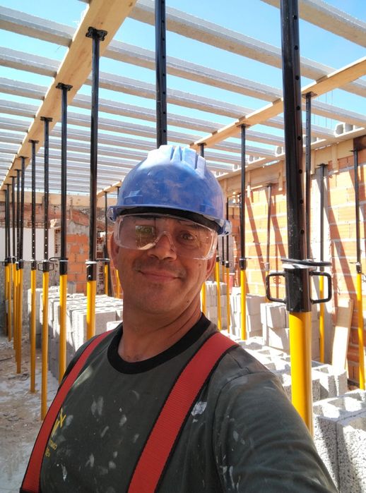 Serviços construtivos e remodelaçoes