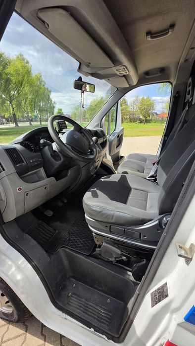 Karetka pogotowia sanitarny citroen jumper 3.0