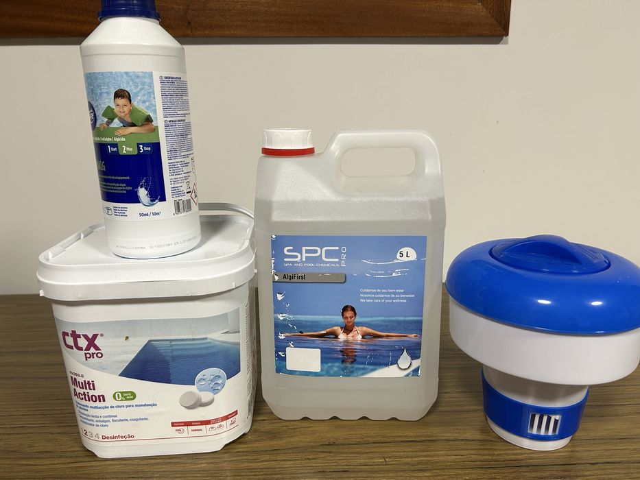 Lote de Produtos para Piscina – Cloro, Algicidas e Doseador