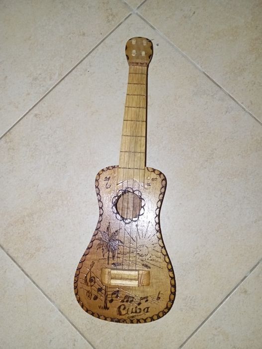 Peça decorativa da Ilha de Cuba antiga