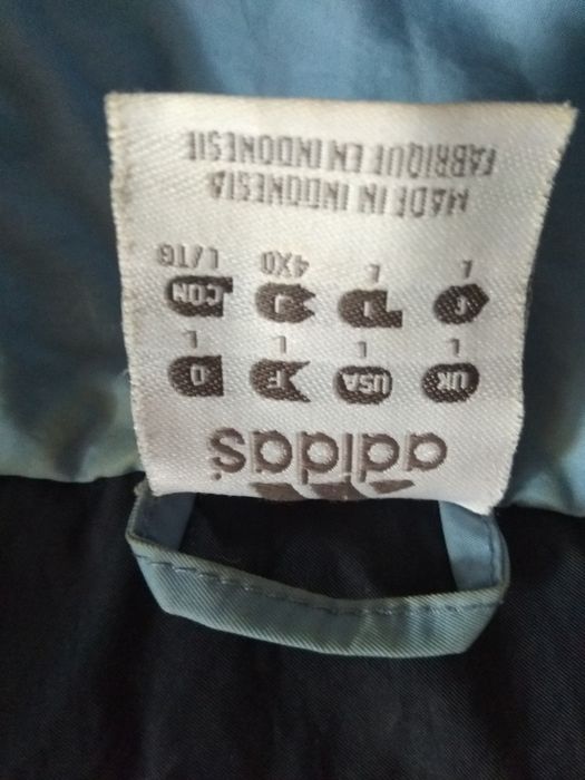 Спортивная курточка Adidas