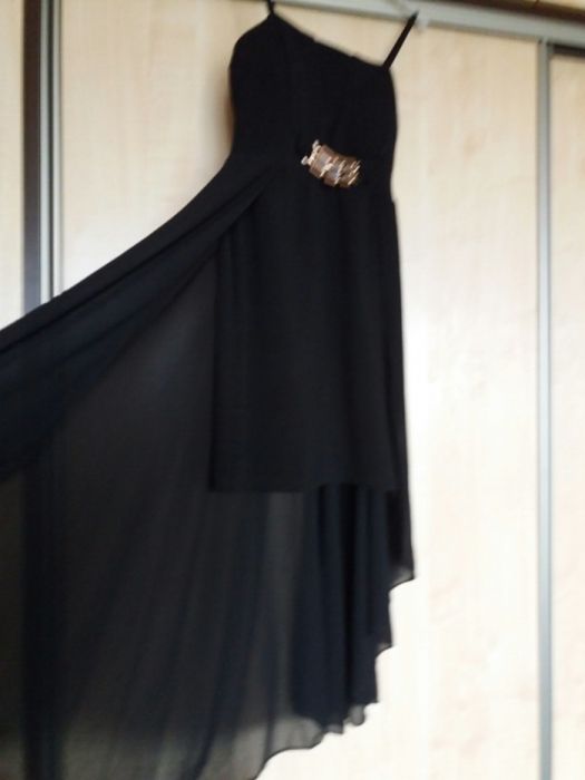 Sukienka na ramiączkach