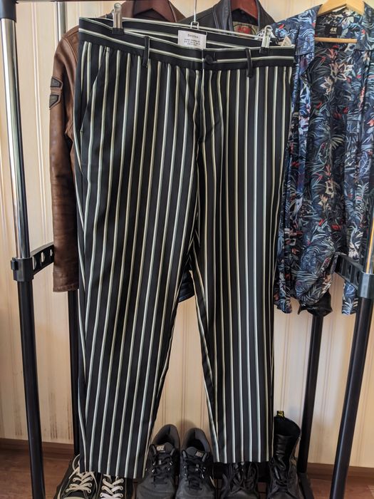Брюки Bershka, р. 32