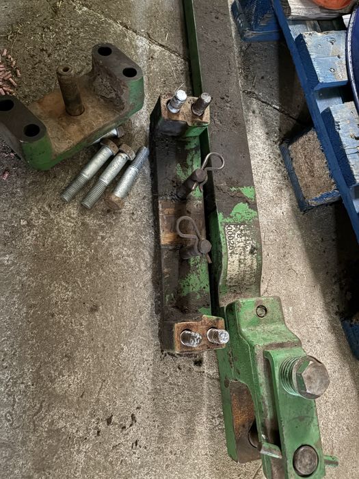 Zaczep john deere dolny zaczep i uchwytem mocowaniem