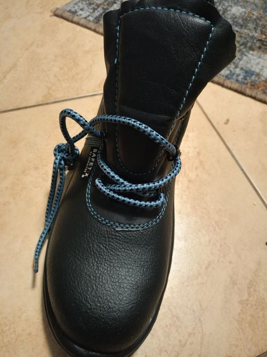 Sprzedam buty robocze