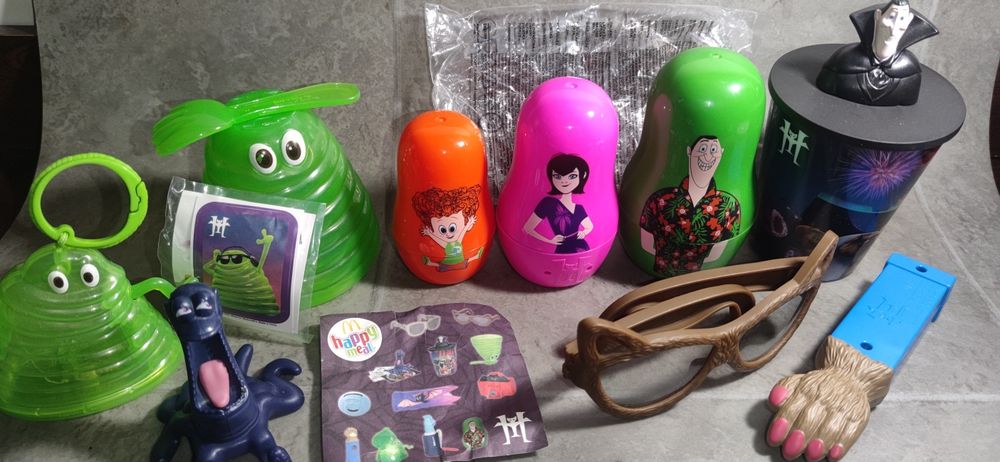 Нові іграшки з Макдональдс