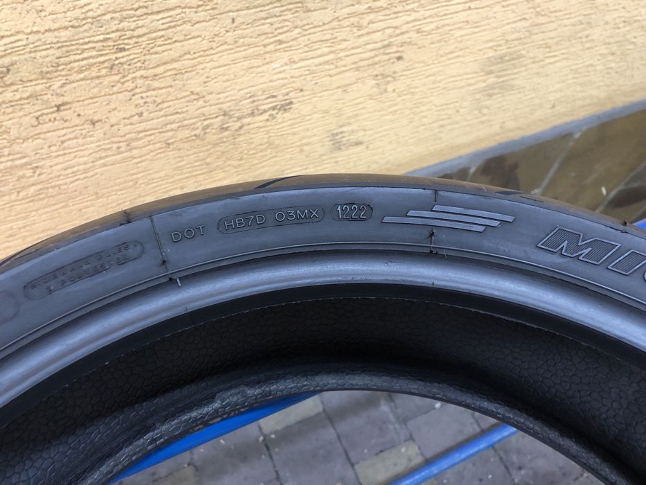 Мото шина 180/55 R17 (73W) MICHELIN