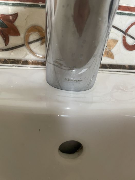 Zlew Roca wraz z baterią