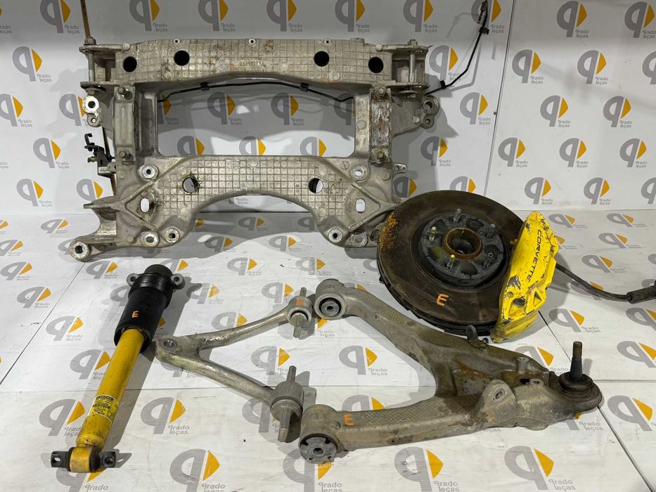 Charriot , braço manga eixo  frente esquerda chevrolet corvette c7