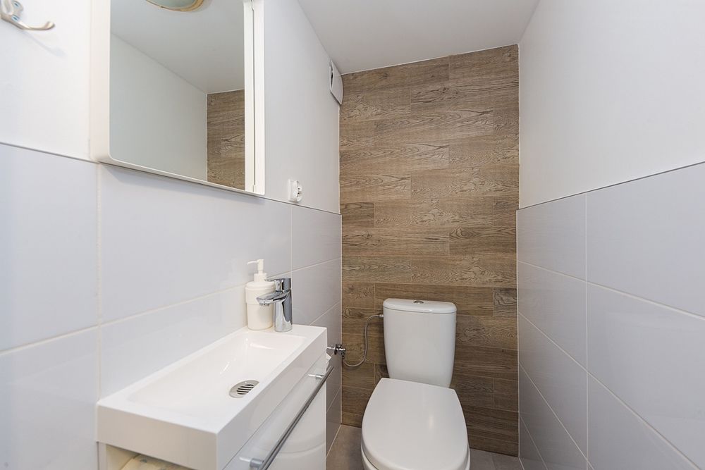 Raszyn Pokoje dla pracowników 50 zł/łóżko