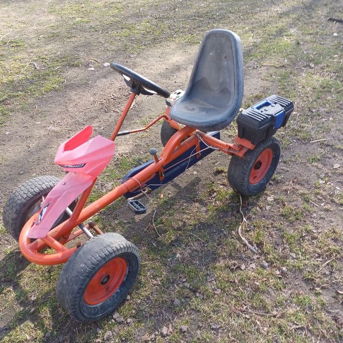 Sprzedam  gokarta na  pedały