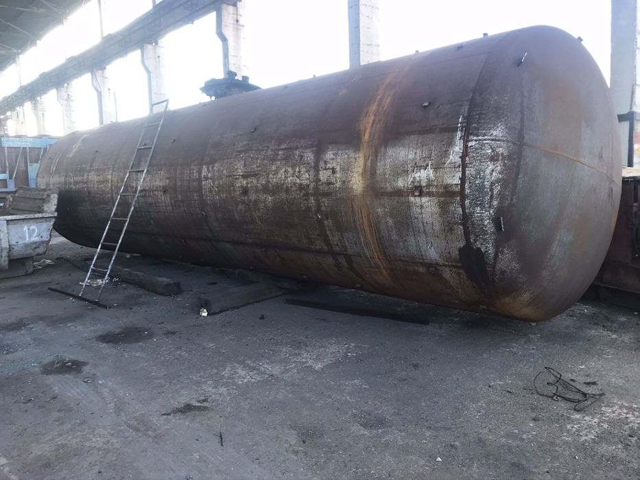 Биметалл Емкости ЖД Котлы 38 м3, 50 м3, 63 м3 для пищевых и техн.