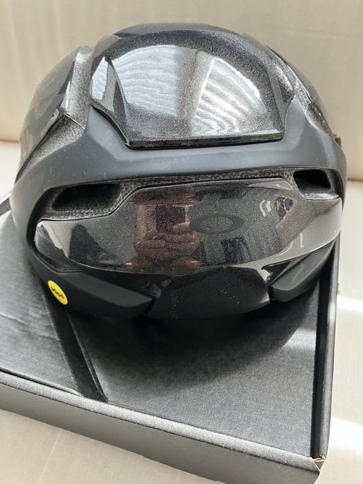 Kask rowerowy Oakley Aro 5