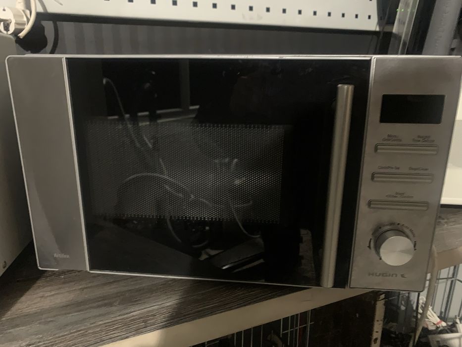 Мікрохвильова піч Samsung