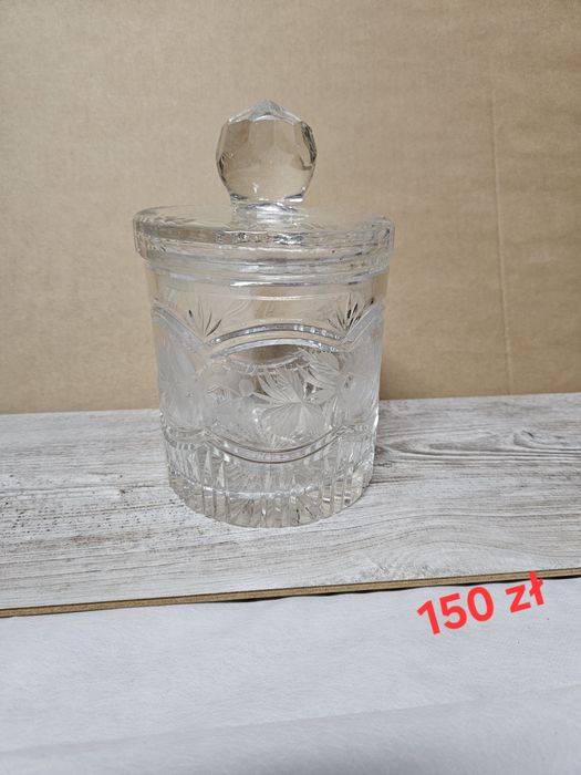 Kryształy różnie wzory