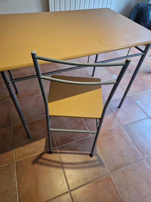 Mesa de Cozinha 70*110 com 3 Cadeiras