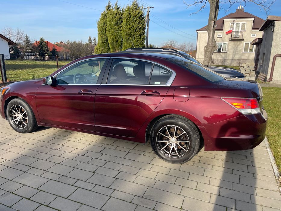 Honda Accord 2010 niski przebieg