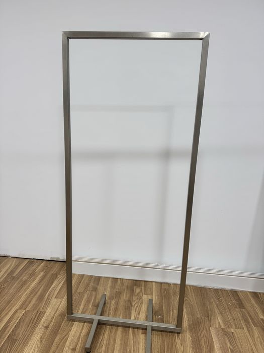 Expositor para loja.