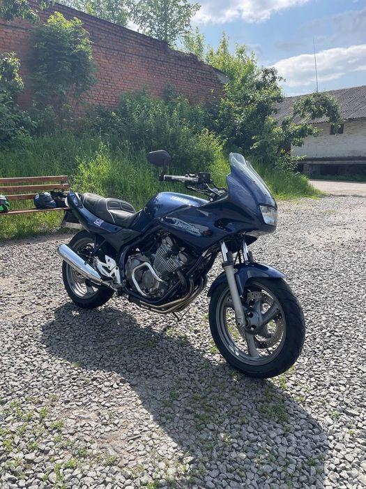 Yamaha xj600s 1997