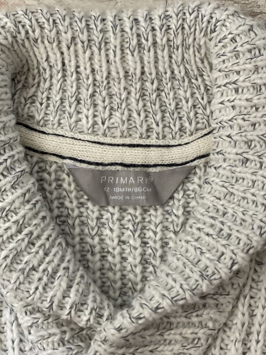 Тепла кофта Primark