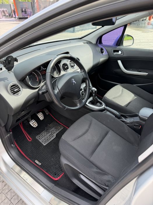 Peugeot 408 1.6 HDI