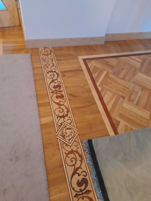 Układanie paneli, cyklinowanie parkietu.