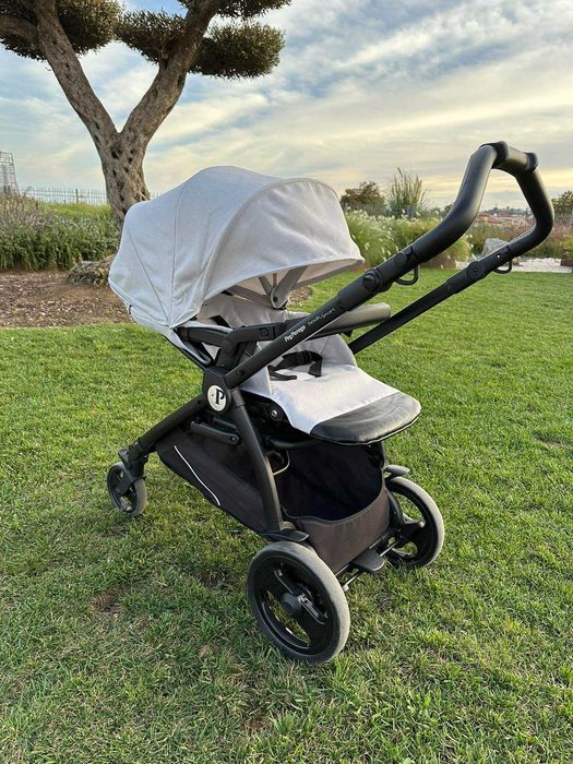 Carrinho de bebê Peg Perego (Trio)