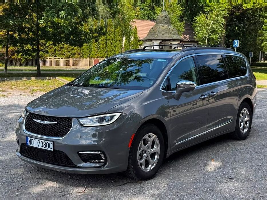 Chrysler Pacifica