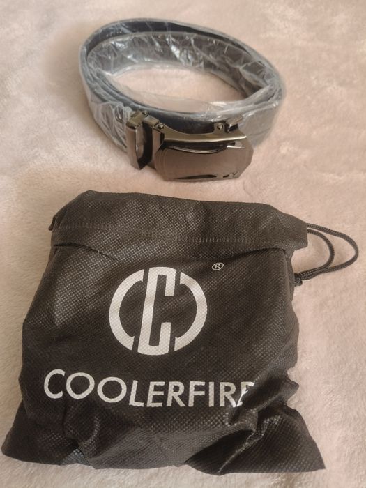 Nowy czarny  skórzany pasek