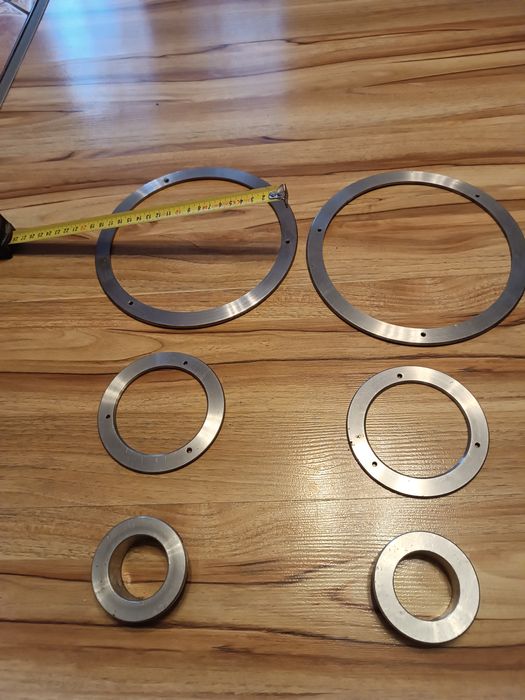 Pierścienie do kolumn głośników