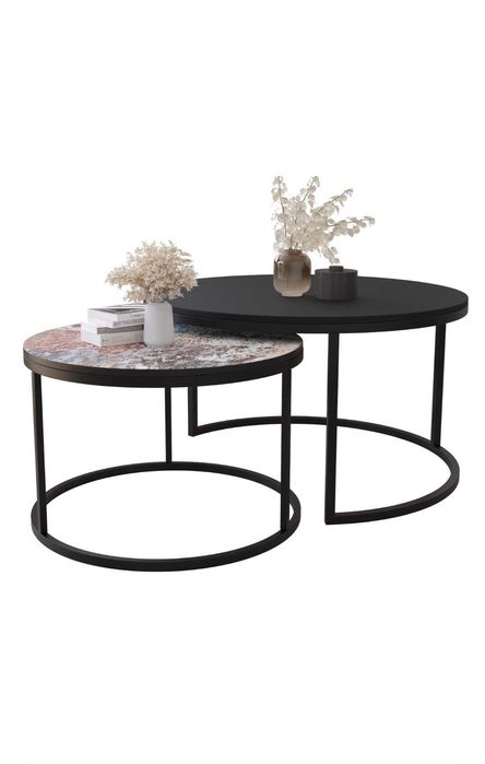 Okrągły czarny stolik kawowy