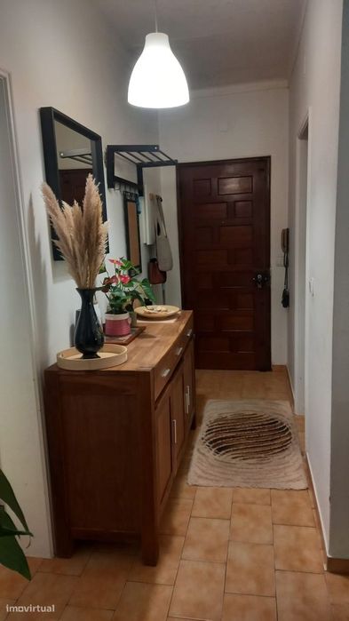 Apartamento T1+1 para rendimento  -Montechoro