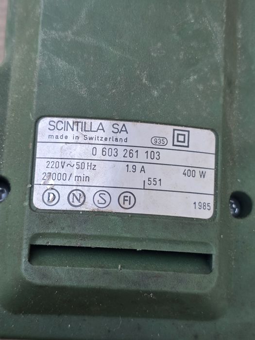 Frezarka górnowrzecionowa Bosch POF 400 – 400 W – Made in Switzerland