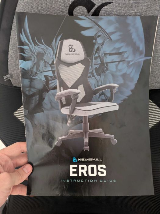 Cadeira gaming EROS Newskill
