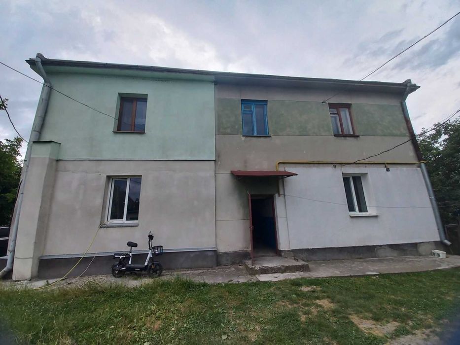 2-х кімнатна квартира с. Сапіжанка