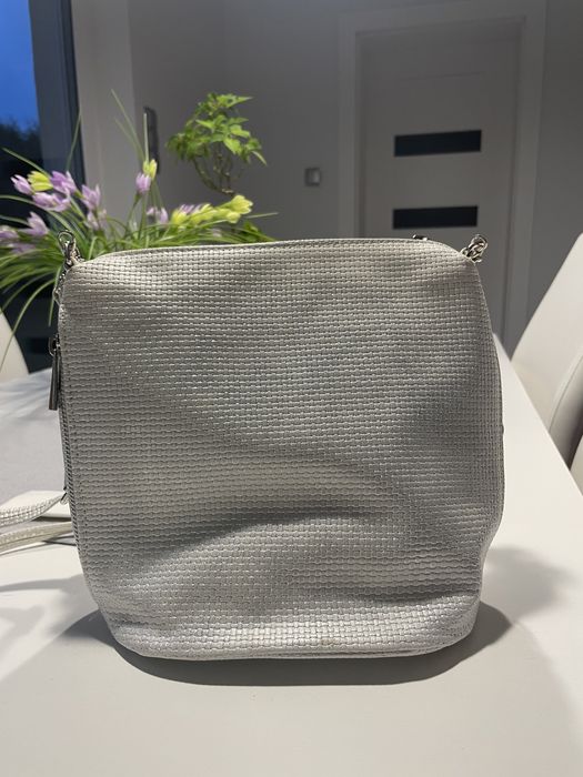 Torebka srebrna Laura Baggi