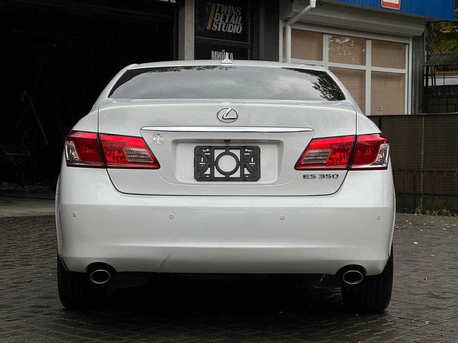 Lexus ES Luxury 2012