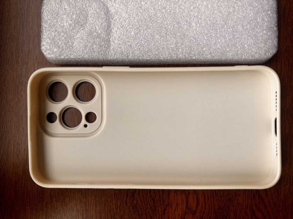 Iphone 15pro max чехол