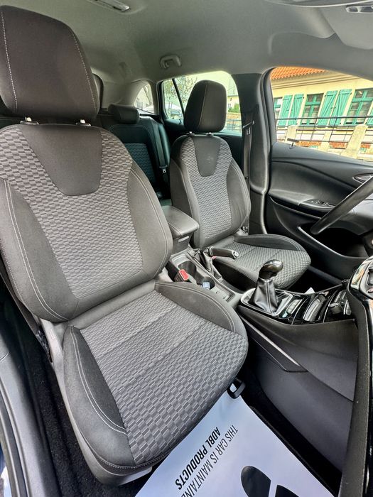 Opel Astra kobmi 2018r. Super stan! Niski przebieg!