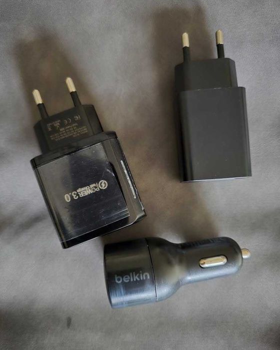 Carregador duplo USB + Carregador USB + Carregador de isqueiro Duplo
