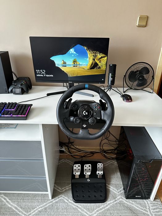 Kierownica gamingowa Logitech G923 Xbox/PC