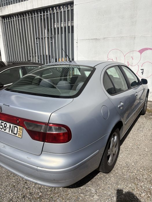 Seat tolledo em bom estado